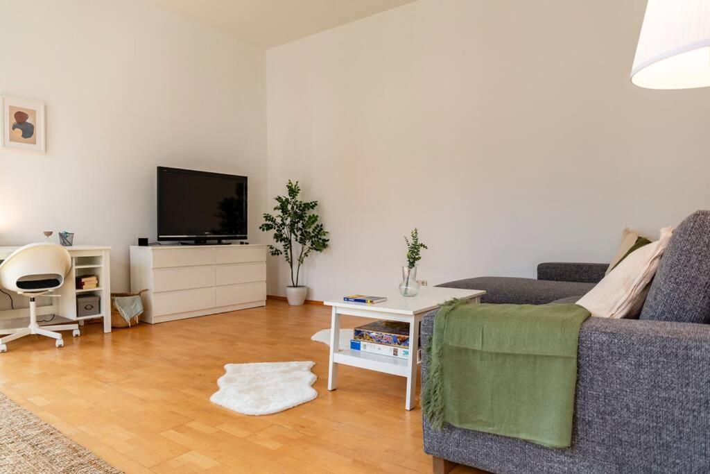 Savoir-Vivre In Unserer Zentralen Balkonwohnung Vídeň Exteriér fotografie